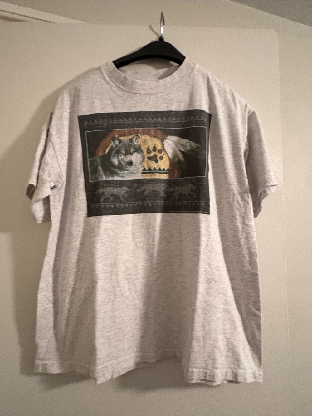 Vintage Y2K 90s wolf shirt, single stitch tshirt Large